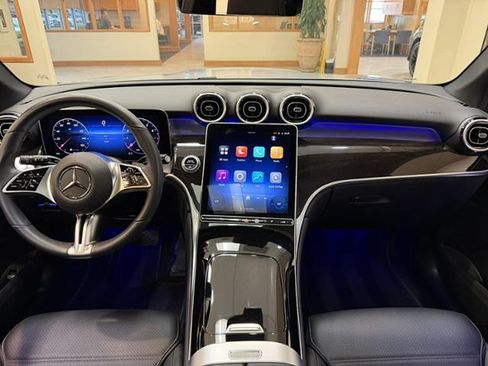 Certified 2025 Mercedes-Benz GLC 300 image 10