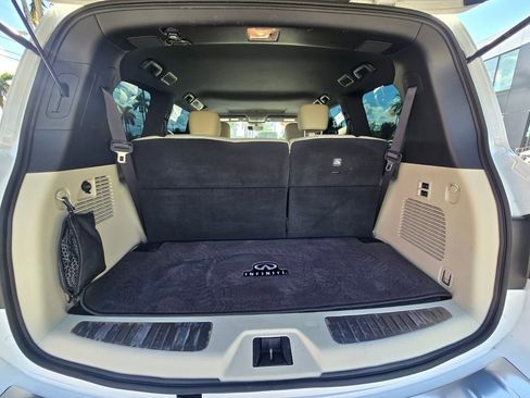 Used 2024 INFINITI QX80 Sensory w/ Cargo Package image 11