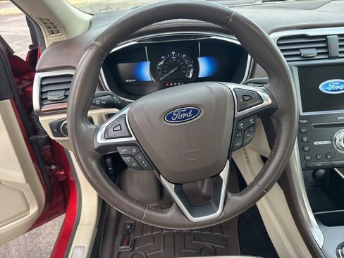 Used 2017 Ford Fusion Platinum image 14