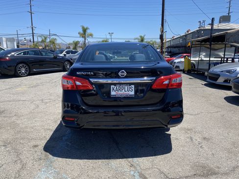 Used 2018 Nissan Sentra S FWD image 9