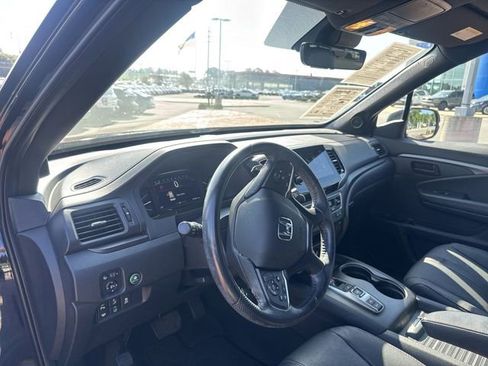 Certified 2023 Honda Passport TrailSport image 11