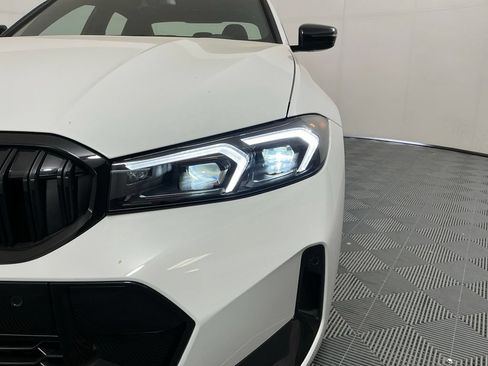 New 2026 BMW 330i Sedan w/ M Sport Package RWD image 8