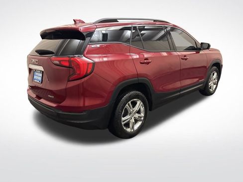 Used 2018 GMC Terrain SLE w/ Driver Convenience Package image 5