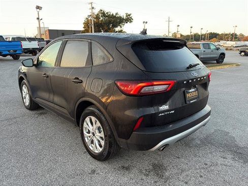 Used 2025 Ford Escape Active image 5