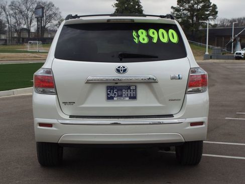 Used 2011 Toyota Highlander Limited image 3