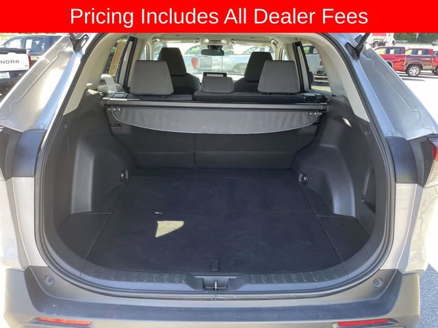 Used 2025 Toyota RAV4 XLE AWD/4WD image 13