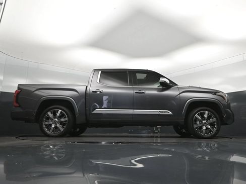 Used 2022 Toyota Tundra Capstone AWD/4WD image 45
