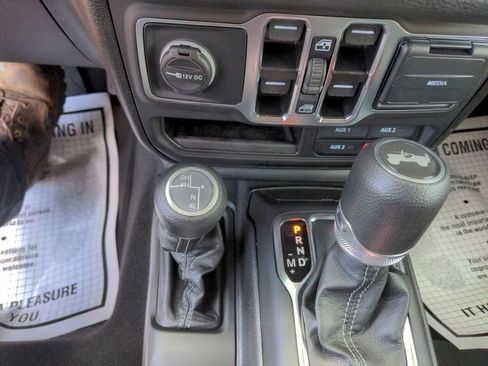 New 2025 Jeep Wrangler Sport S image 20