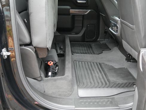 Used 2022 Chevrolet Silverado 3500 LTZ w/ LTZ Plus Package image 36