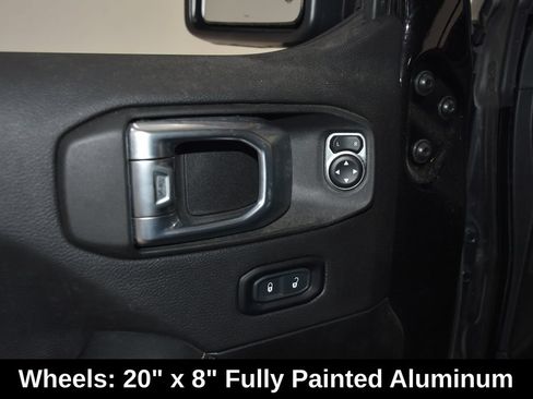 Used 2023 Jeep Wrangler Unlimited Sahara w/ Cold Weather Group AWD/4WD image 24