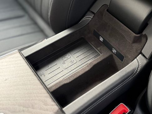 Used 2024 Audi A6 Premium Plus w/ Executive Package image 30