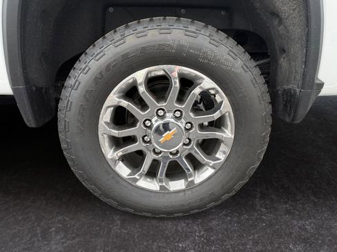 New 2026 Chevrolet Silverado 2500 LTZ w/ Z71 Chrome Sport Edition AWD/4WD image 27