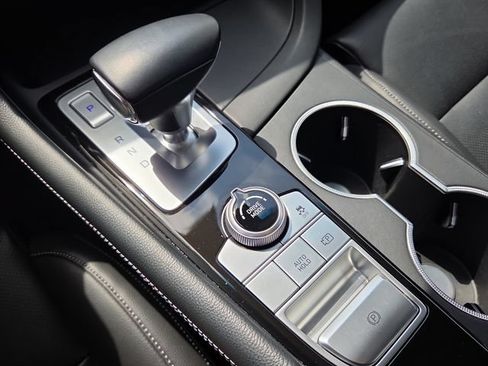 Used 2023 Genesis G70 2.0T RWD image 21