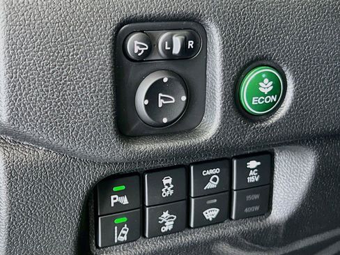 New 2026 Honda Ridgeline Black Edition image 14