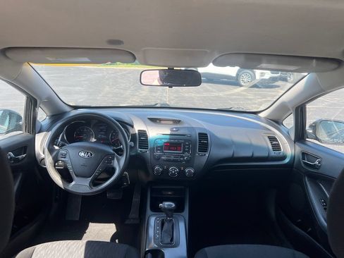 Used 2016 Kia Forte LX FWD image 22