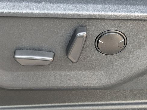 New 2026 Ford F350 Lariat w/ FX4 Off-Road Package image 21