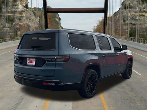 New 2026 Jeep Grand Wagoneer L Limited AWD/4WD image 10