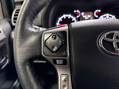 Used 2023 Toyota 4Runner Limited AWD/4WD image 21