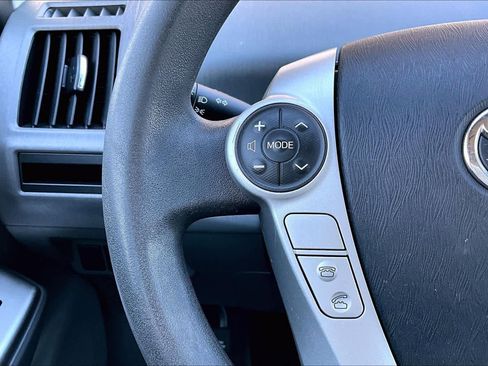 Used 2012 Toyota Prius V Two image 23