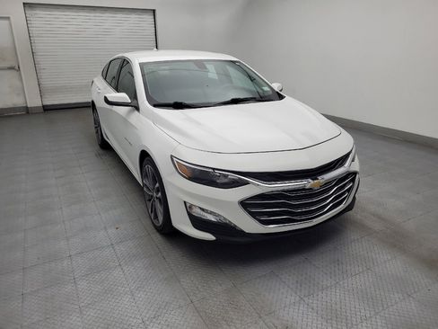 Used 2022 Chevrolet Malibu LT FWD image 13