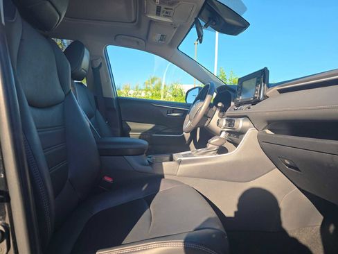 Certified 2022 Toyota RAV4 XLE Premium image 11