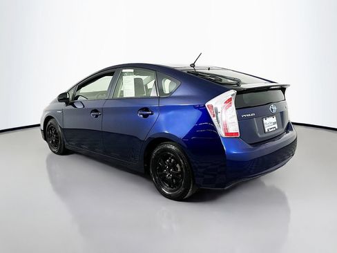Used 2013 Toyota Prius Two FWD image 6