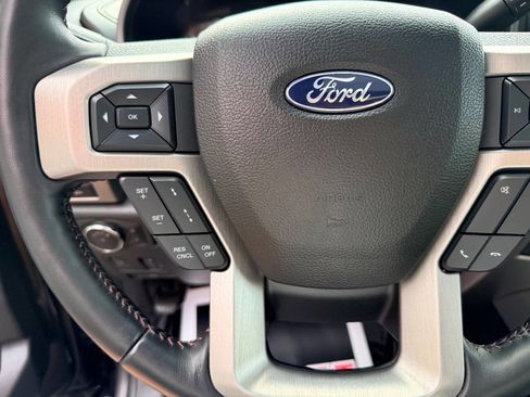 Used 2019 Ford F250 Platinum w/ Platinum Ultimate Package image 27