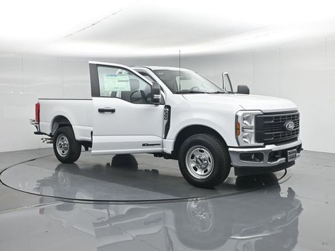 New 2025 Ford F350 XL w/ XL Chrome Package RWD image 27
