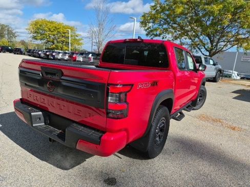 New 2026 Nissan Frontier PRO-4X w/ Pro-4x Convenience Package image 9