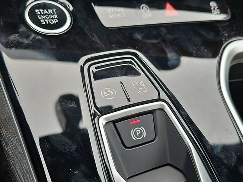 New 2026 Audi A6 Premium Plus AWD/4WD image 11