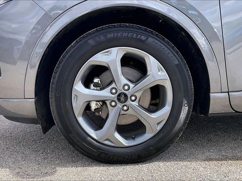 Certified 2024 Ford Escape ST-Line w/ Cold Weather Package image 34