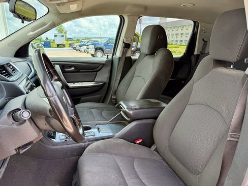 Used 2017 Chevrolet Traverse LT FWD image 11