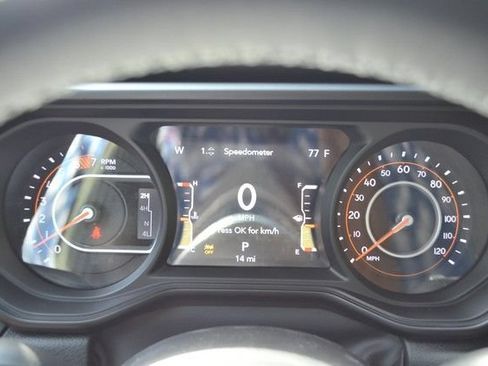 New 2026 Jeep Wrangler Unlimited Sahara AWD/4WD image 19