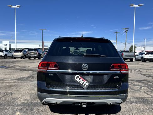 Used 2018 Volkswagen Atlas SEL Premium AWD/4WD image 4