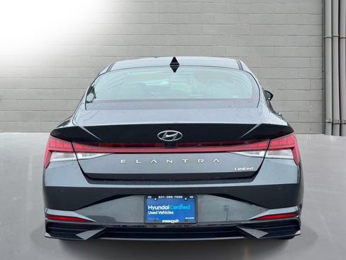 Used 2023 Hyundai Elantra Limited w/ Cargo Package FWD image 6