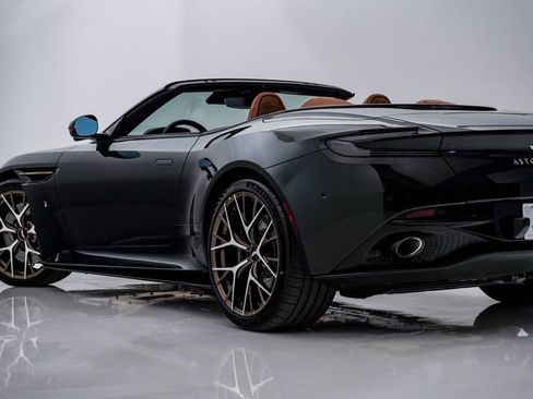 New 2026 Aston Martin DB12 Convertible image 10