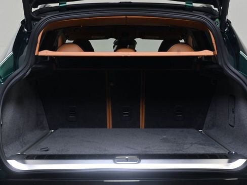 New 2026 Aston Martin DBX S image 29