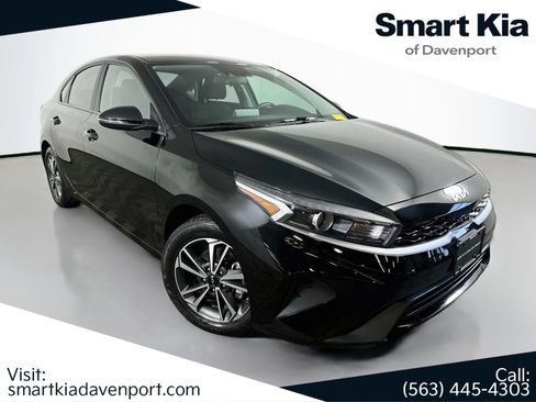 Certified 2024 Kia Forte LXS w/ LXS Technology Package FWD image 1