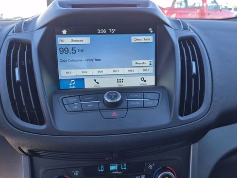 Used 2018 Ford Escape SEL image 9