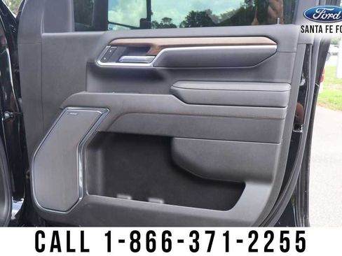 Used 2025 Chevrolet Silverado 2500 High Country w/ High Country Premium Package AWD/4WD image 36