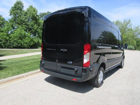 Used 2017 Ford Transit 250 148 Medium Roof RWD image 9