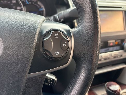 Used 2014 Toyota Camry XLE image 20