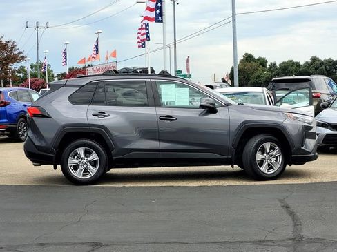 Used 2024 Toyota RAV4 XLE w/ Convenience Package FWD image 3