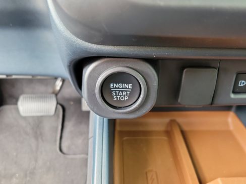 Used 2024 Ford Maverick Lariat w/ 4K Tow Package image 23