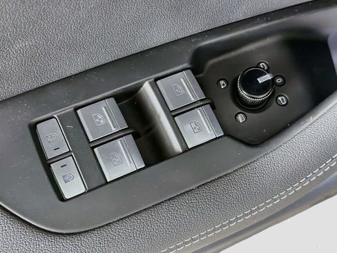 Used 2019 Audi A6 3.0T Premium Plus w/ Premium Plus Package AWD/4WD image 18