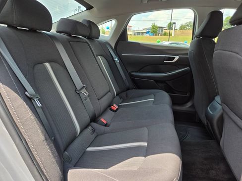 Used 2025 Hyundai Sonata SEL FWD image 17