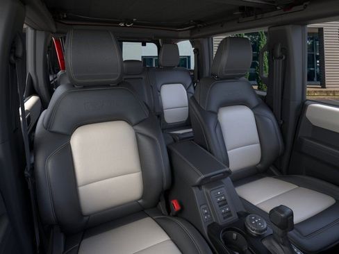 New 2026 Ford Bronco Outer Banks image 10