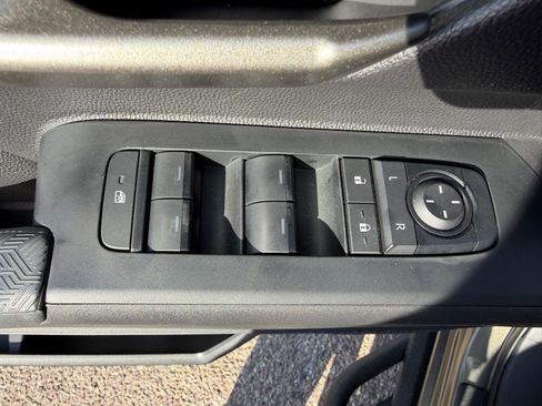 Used 2025 Toyota Tacoma TRD Off-Road w/ TRD Off Road Premium Package image 20