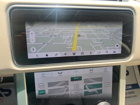 Used 2021 Land Rover Range Rover Westminster Edition image 13