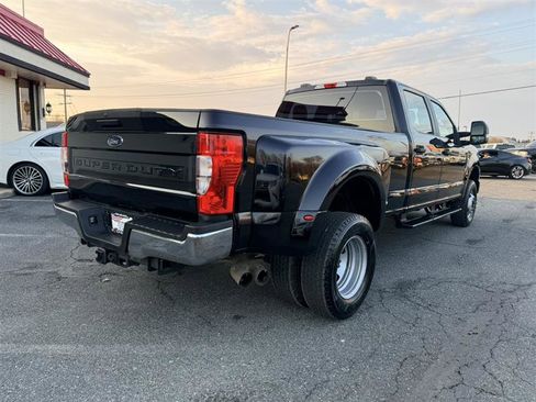 Used 2022 Ford F350 XL w/ Power Equipment Group image 5